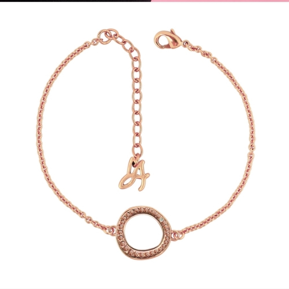 NEW Adore Swarovski Circle Bracelet